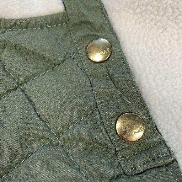 Abercrombie & Fitch Asymmetrical Snap Up Quilted Fleece Sweatshirt Size XS - Picture 8 of 11